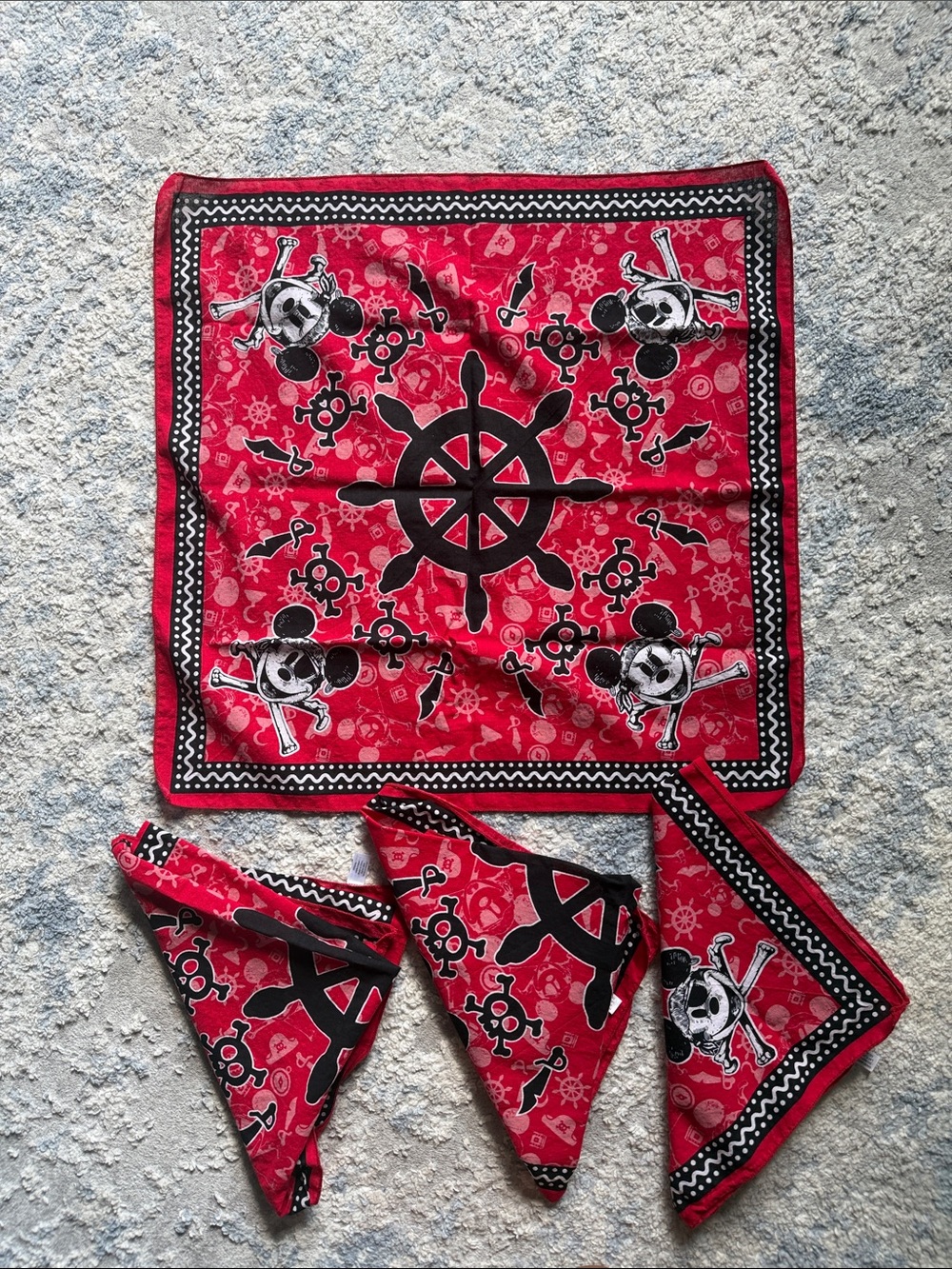 Disney Mickey Pirate Bandanas (4)